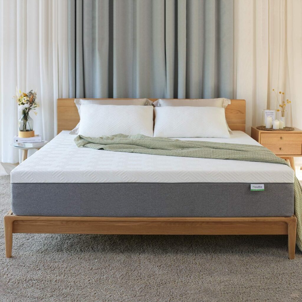 Novilla California King Mattress, 12 Inch Gel Memory Foam Cal King Mattress for Cool Sleep  Pressure Relief, Medium Plush Feel with Motion Isolating, Bliss